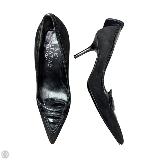 Shoes Luxury Designer By Valentino-garavani In Black, Size: 7