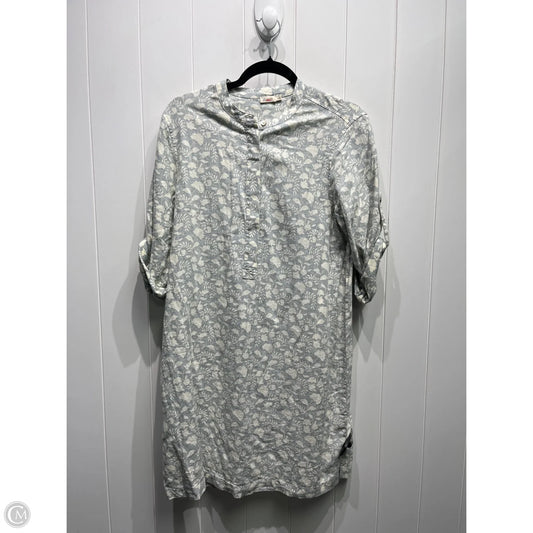 Dress Casual Short By Faherty In Grey & White, Size: M