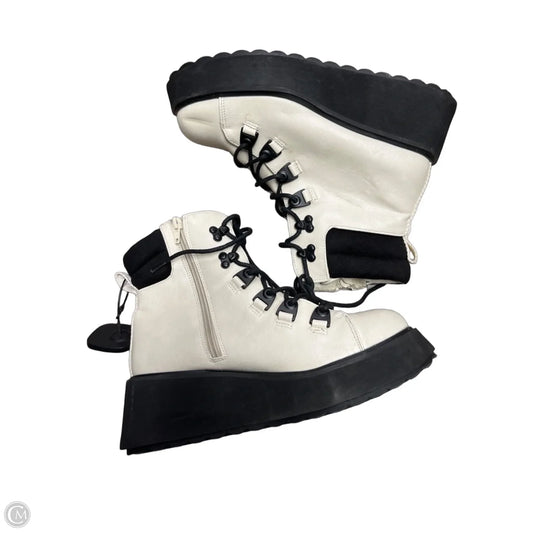 Boots Combat By Rocket Dogs In Black & White, Size: 8.5