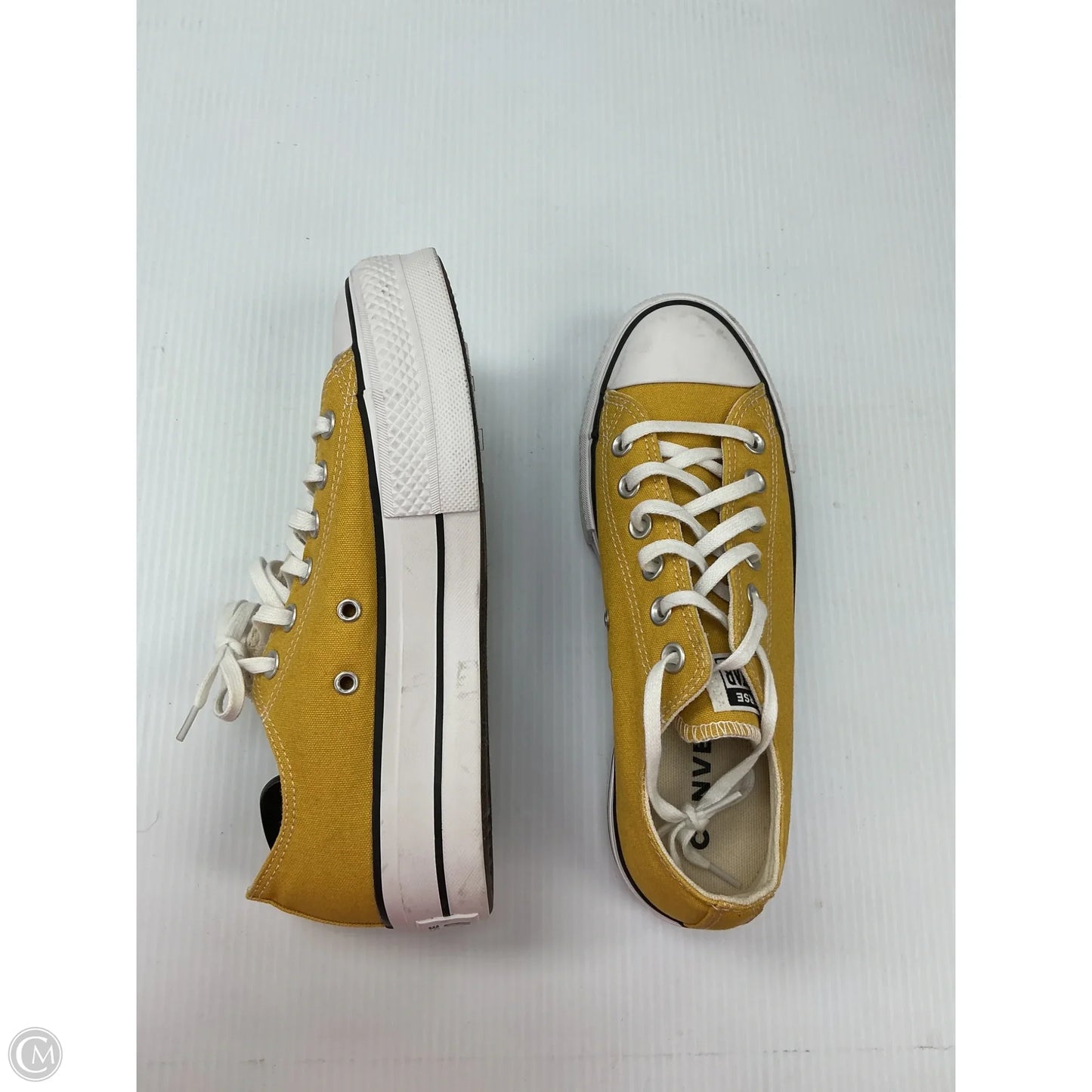 Shoes Sneakers By Converse In Yellow, Size: 7.5