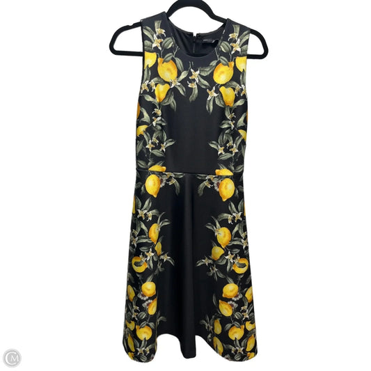 Dress Party Short By White House Black Market In Black & Yellow, Size: 2