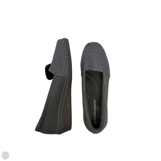 Shoes Flats By Grasshoppers In Grey, Size: 8.5