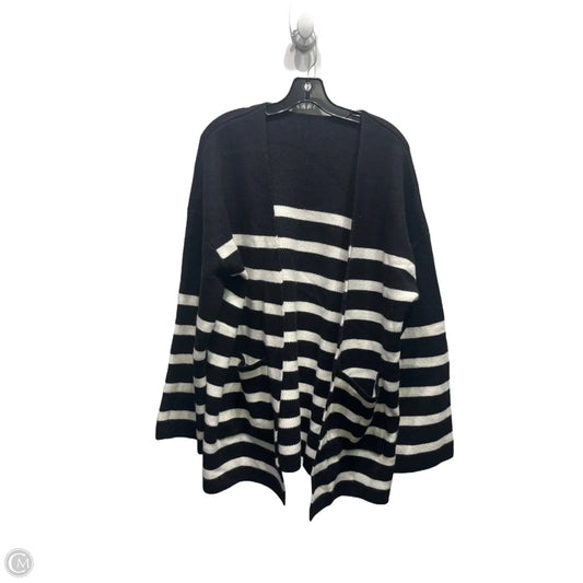 Sweater Cardigan By Clothes Mentor In Black & White, Size: Xl