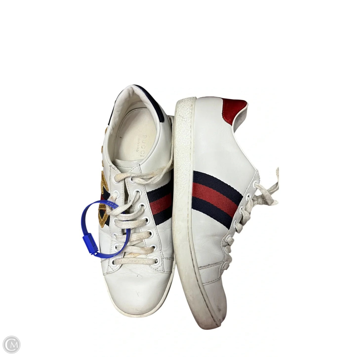 Shoes Luxury Designer By Gucci In Red & White, Size: 6.5
