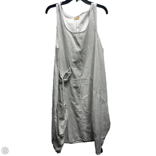 Dress Casual Short By TULIP In Grey, Size: L