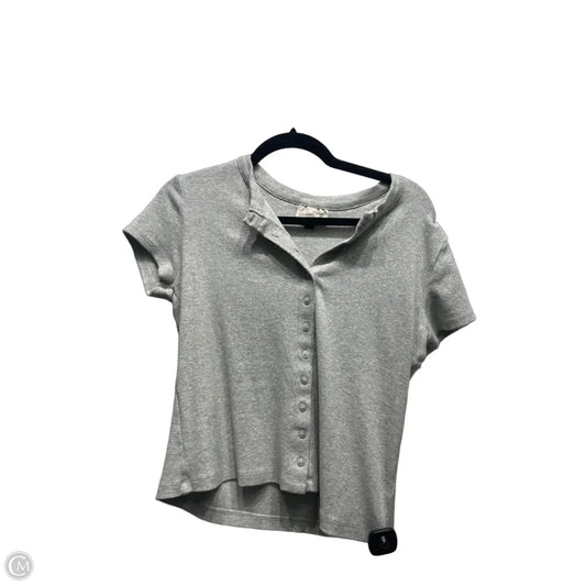 Top Short Sleeve By Universal Thread In Grey, Size: Xl