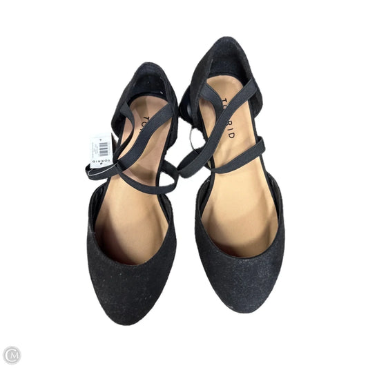 Shoes Flats By Torrid In Black, Size: 6