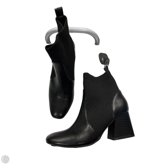 Boots Ankle Heels By Clothes Mentor In Black, Size: 8
