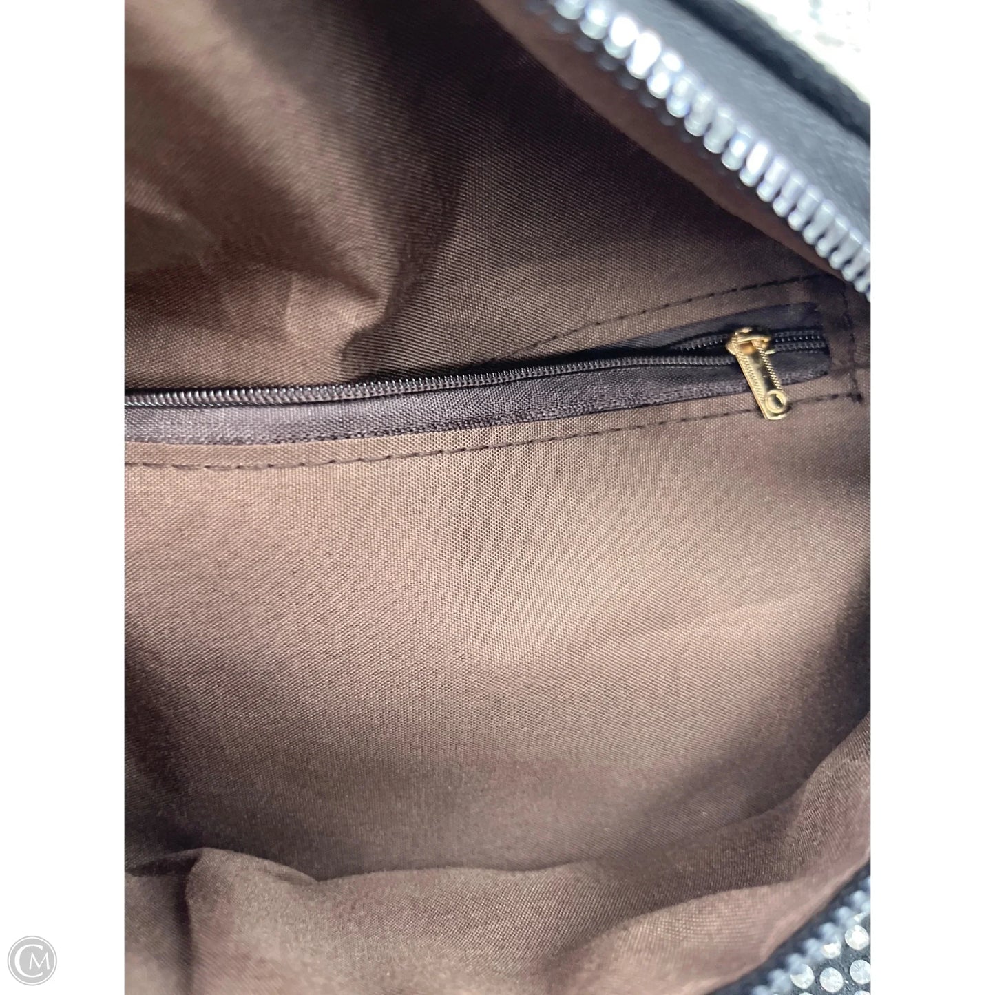 Belt Bag By Clothes Mentor, Size: Medium