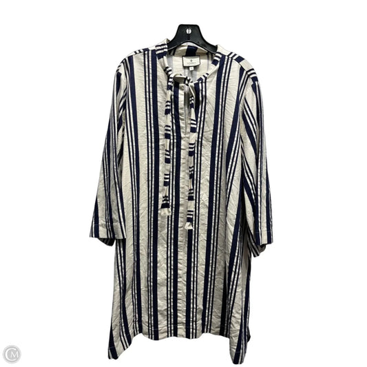 Dress Casual Short By Tuckernuck In Blue & Cream, Size: Xl