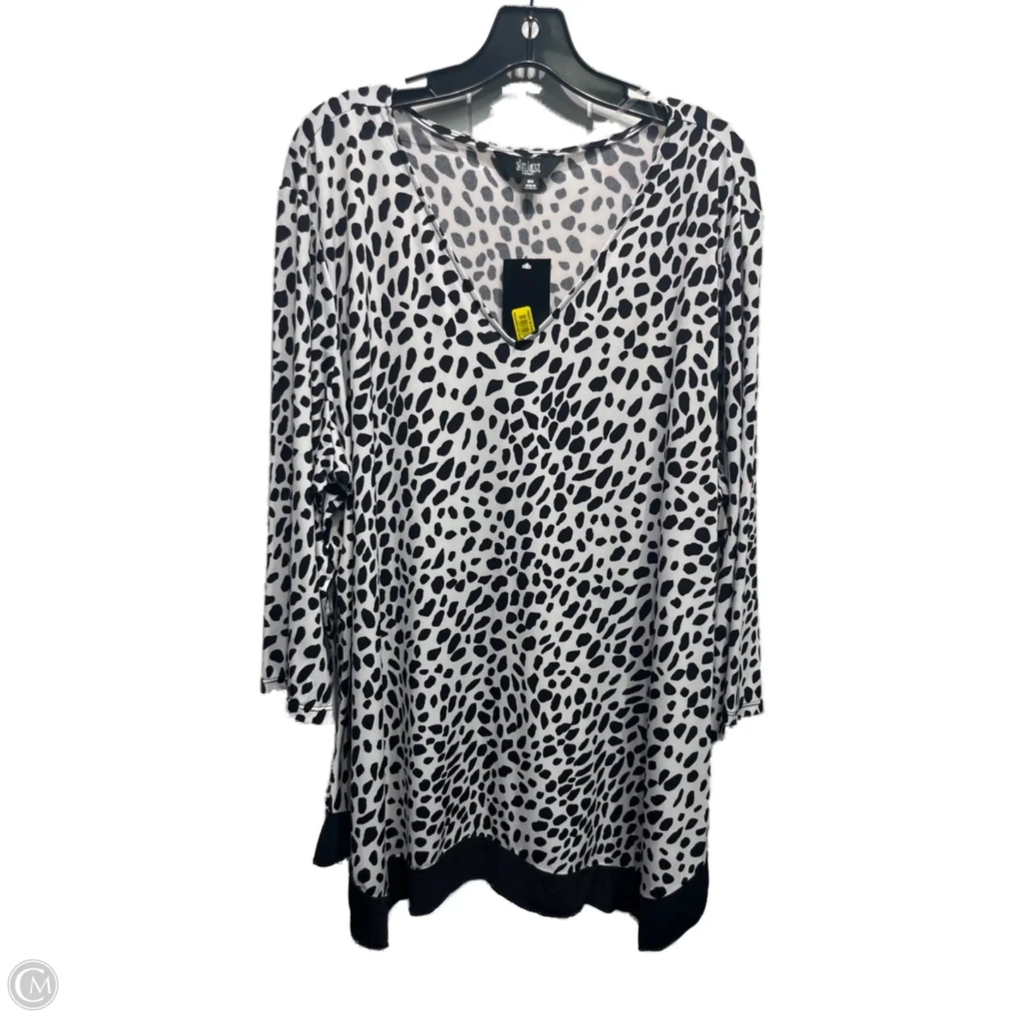 Top Long Sleeve By Investments In Black & White, Size: 3x