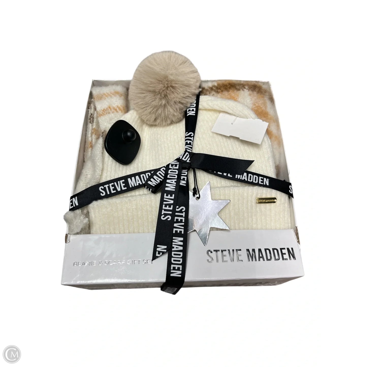 Accessory Tag By Steve Madden