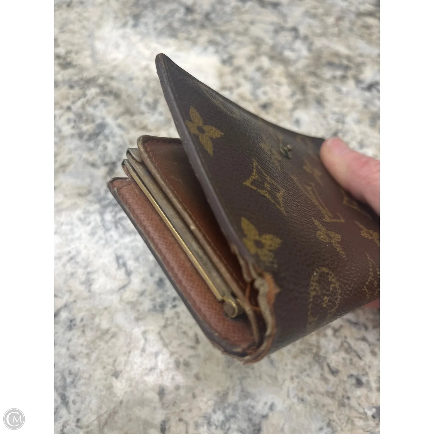 Wallet Luxury Designer By Louis Vuitton, Size: Small