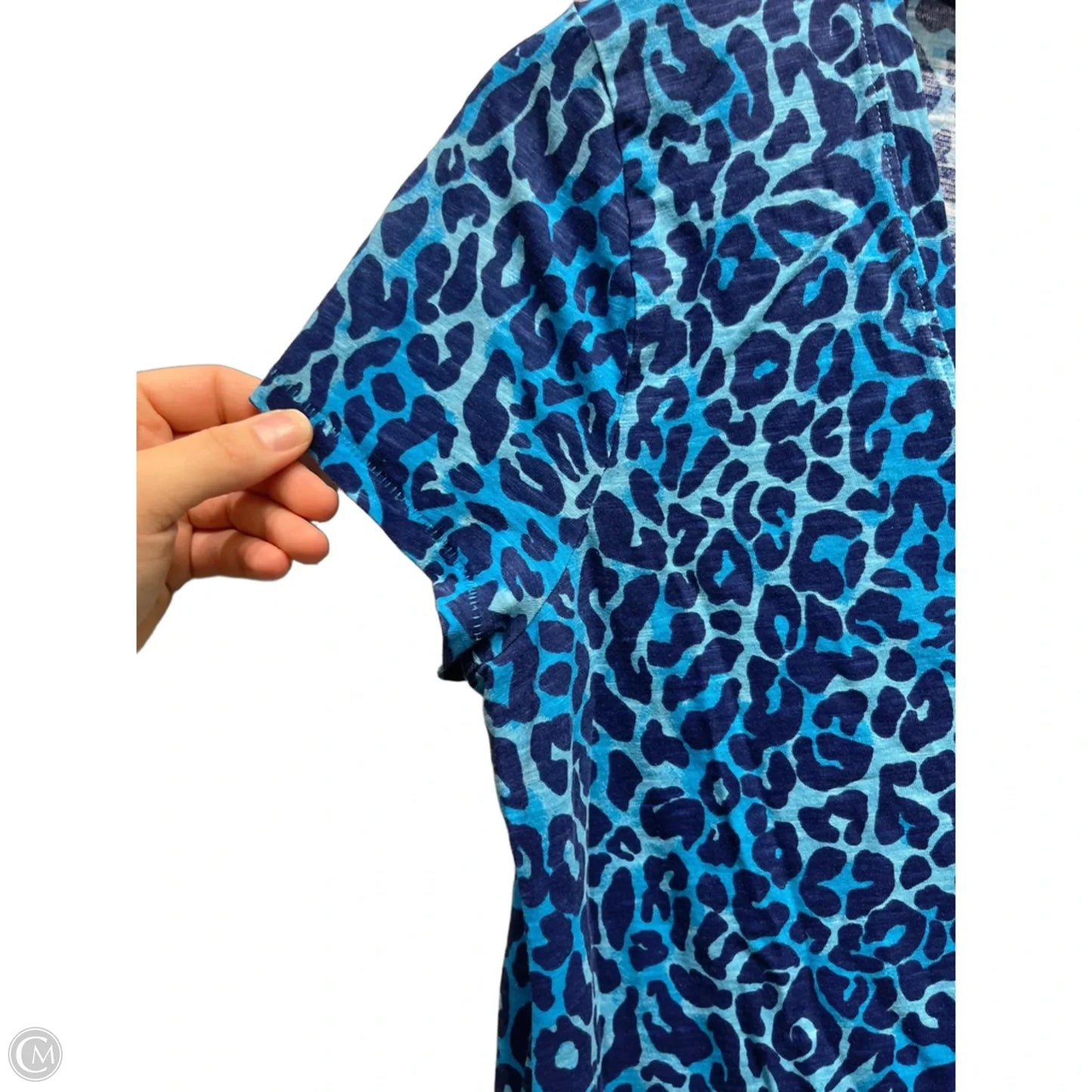 Top Short Sleeve Designer By Lilly Pulitzer In Blue, Size: S