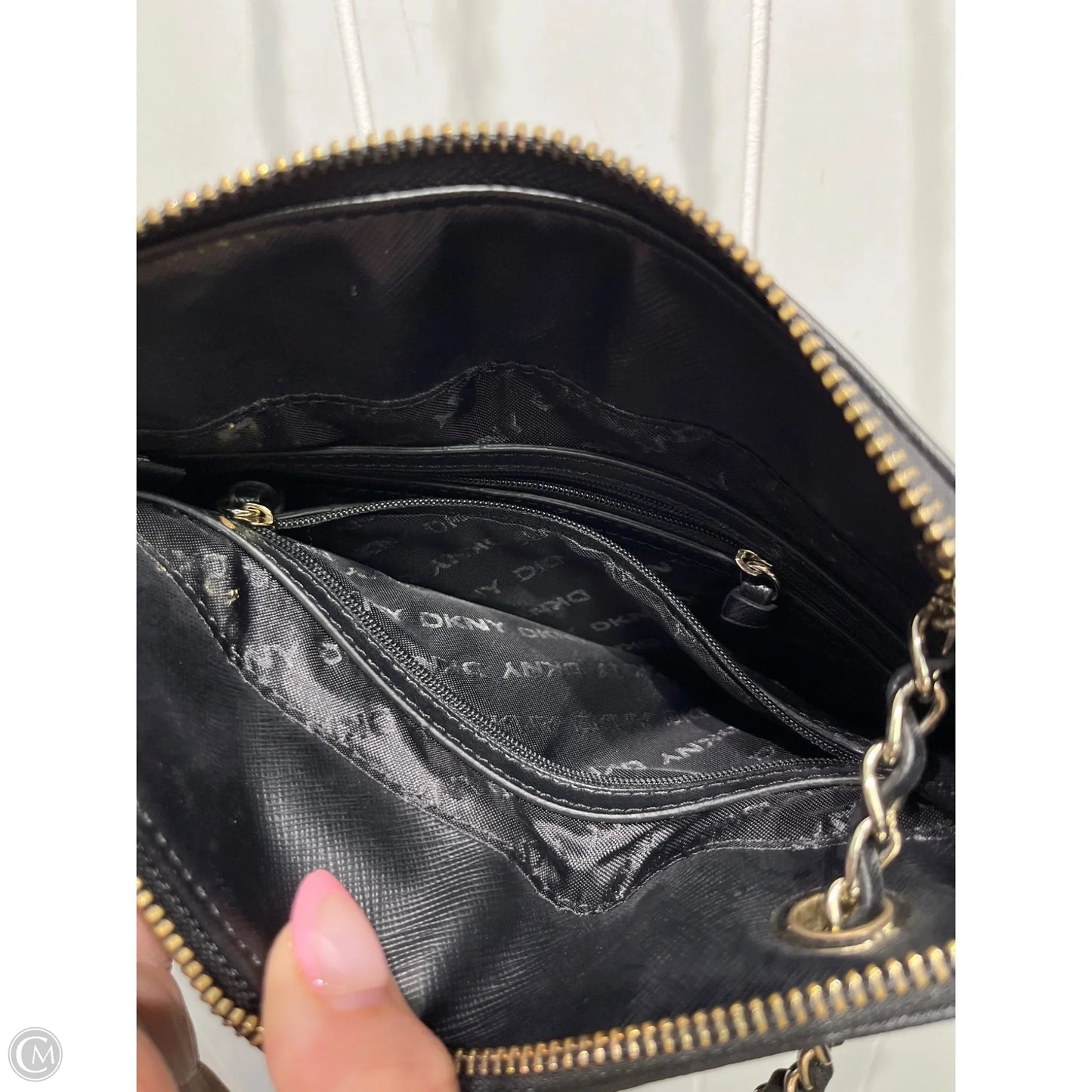 Handbag Leather By Dkny, Size: Medium