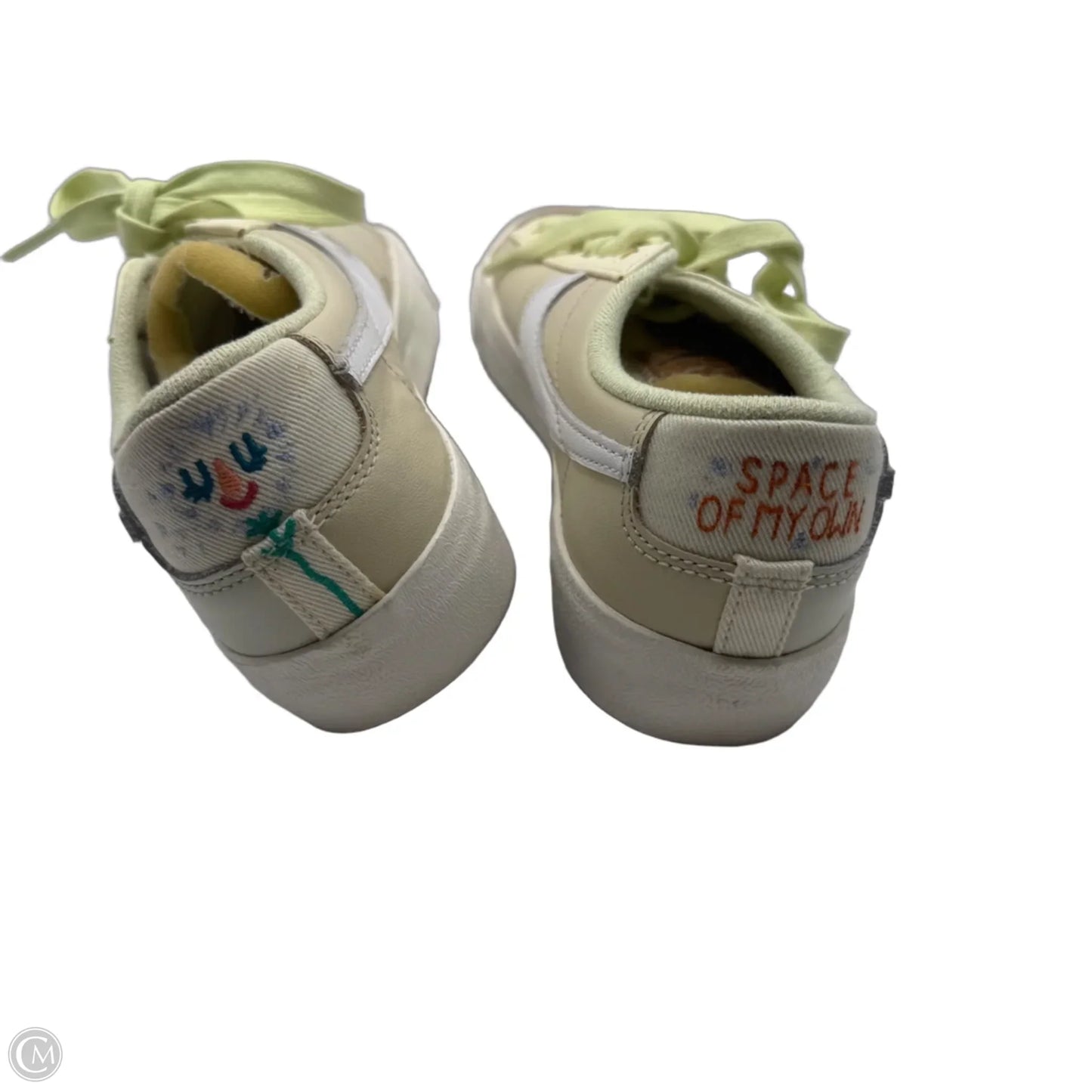 Shoes Sneakers By Nike In Yellow, Size: 7.5