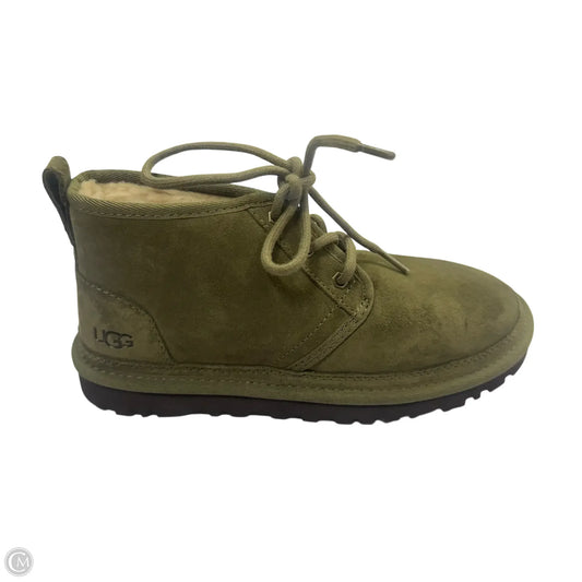 Boots Designer By Ugg In Green, Size: 6
