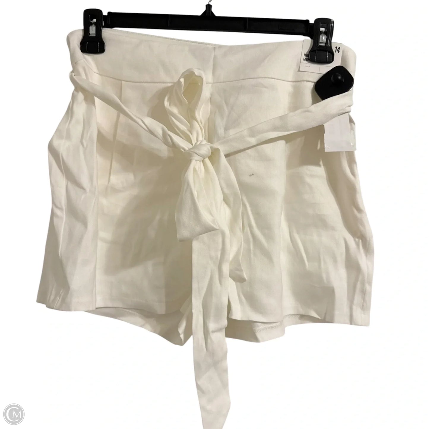 Shorts By Express In White, Size: 14