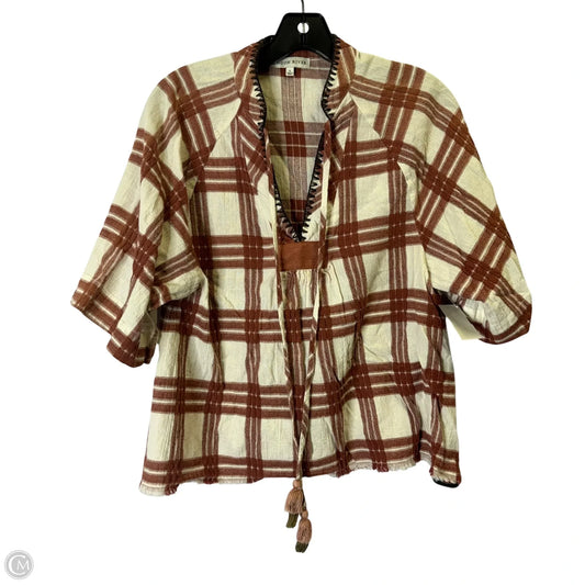 Top Short Sleeve By Moon River In Red, Size: S