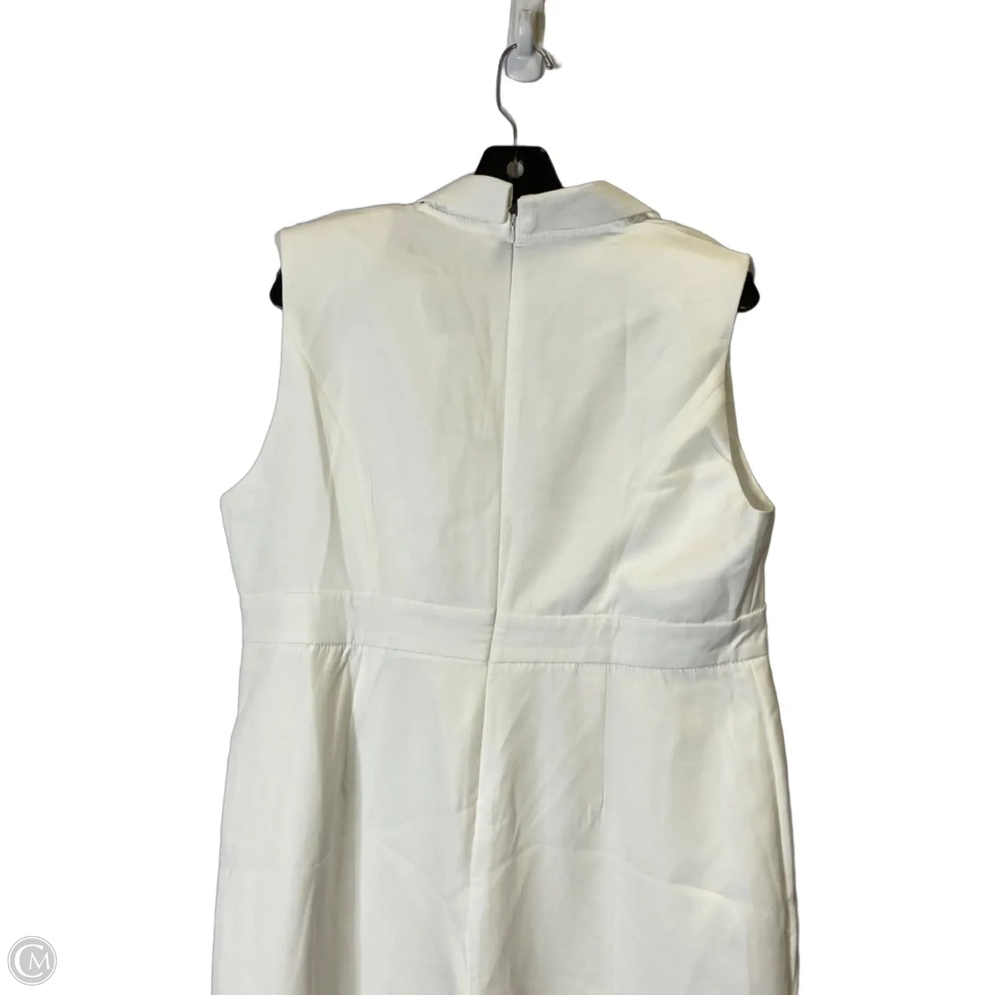 Jumpsuit By Clothes Mentor In White, Size: Xl