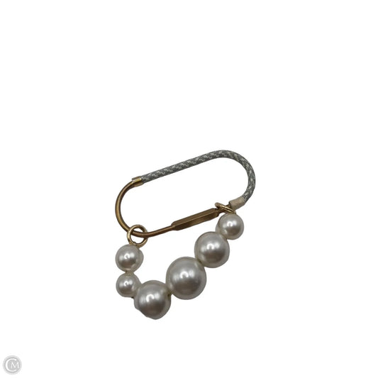 Key Chain By Clothes Mentor, Size: