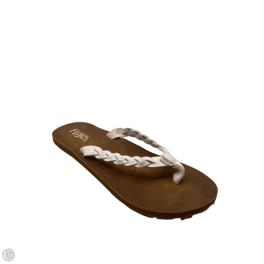 Sandals Flip Flops By Clothes Mentor In White, Size: 9
