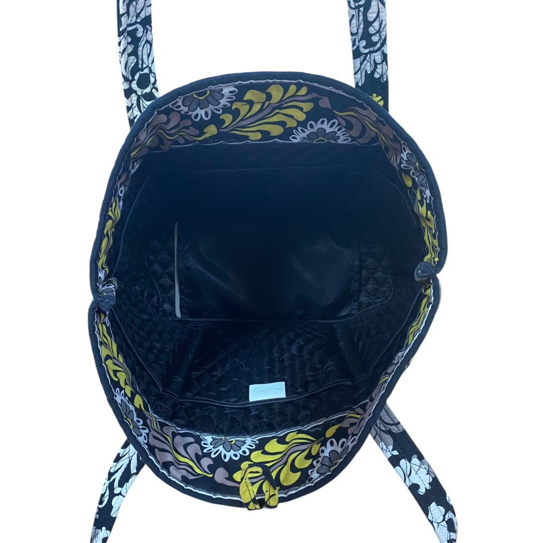 Handbag By Vera Bradley In Multi, Size:Large