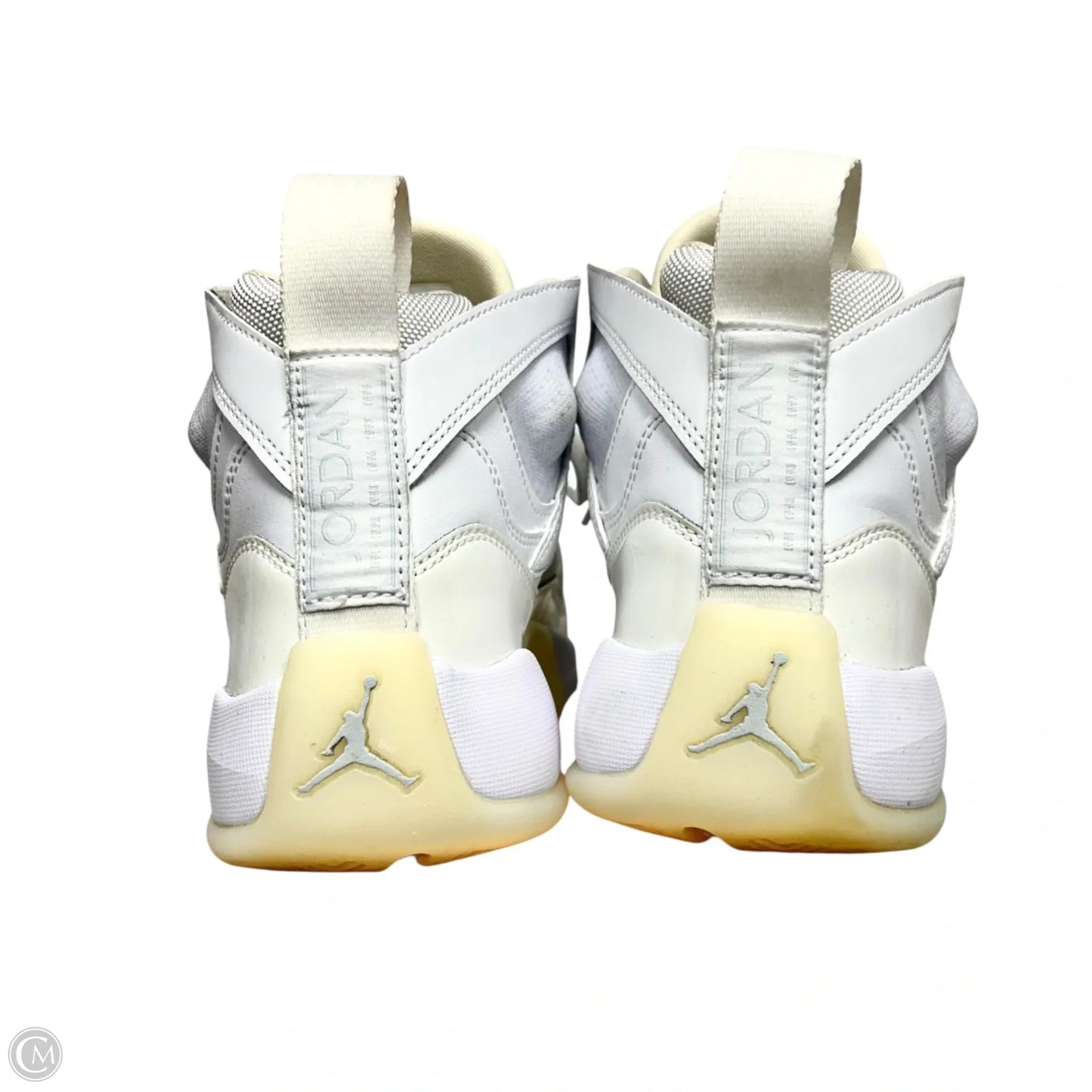Shoes Luxury Designer By Jordan In White, Size: 9