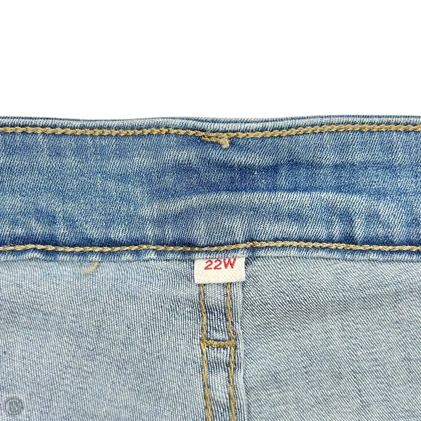 Jeans Cropped By Levis In Blue, Size: 22