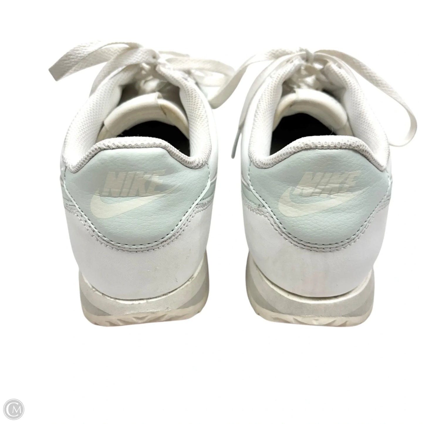 Shoes Sneakers By Nike In White, Size: 9