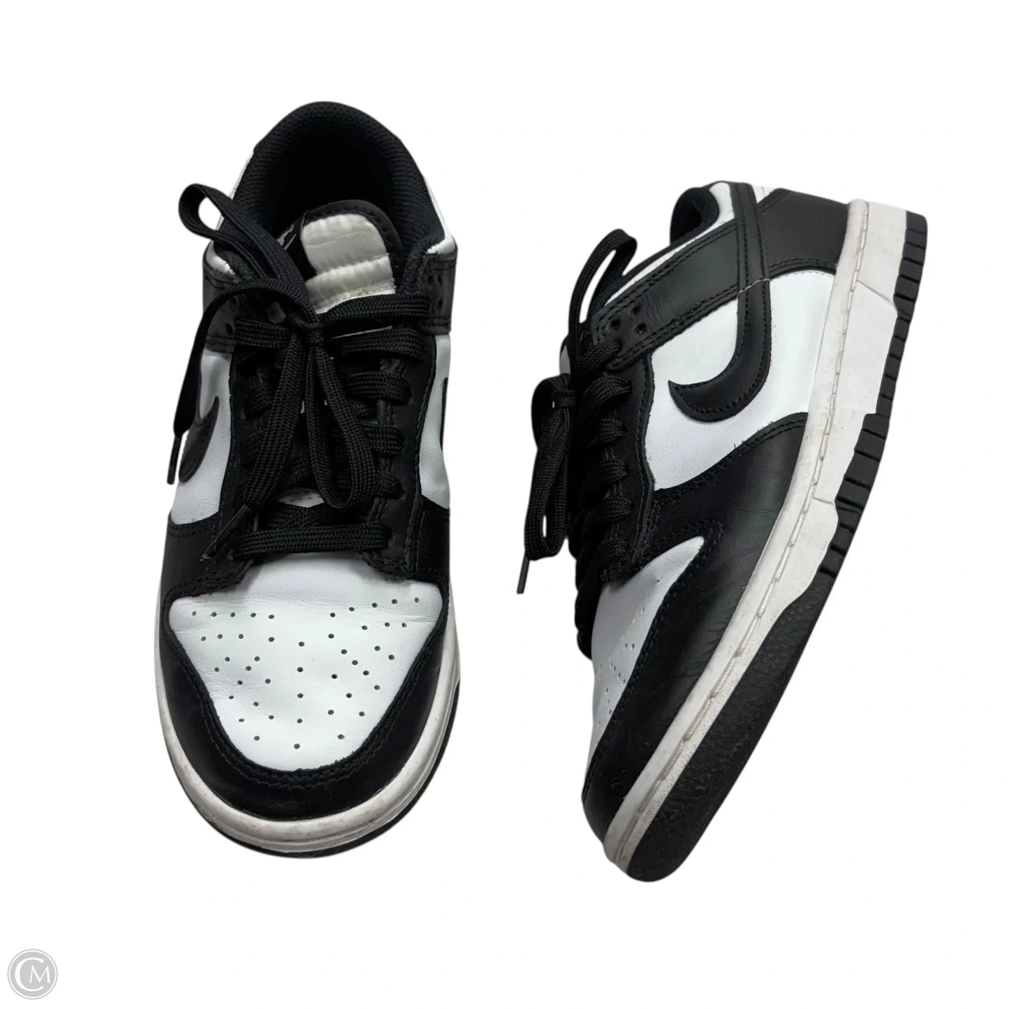 Shoes Sneakers By Nike In Black & White, Size: 7.5