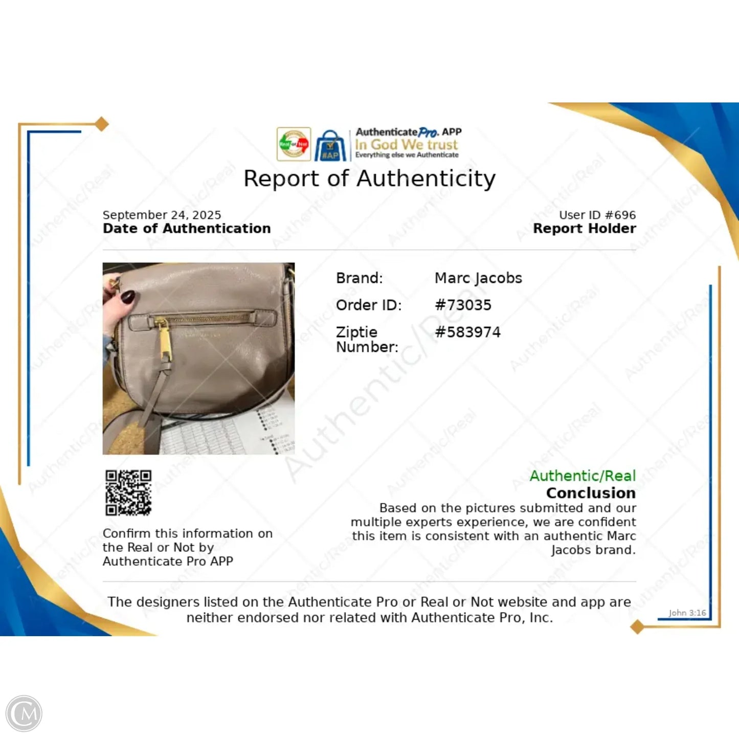 Crossbody Luxury Designer By Marc Jacobs, Size: Small