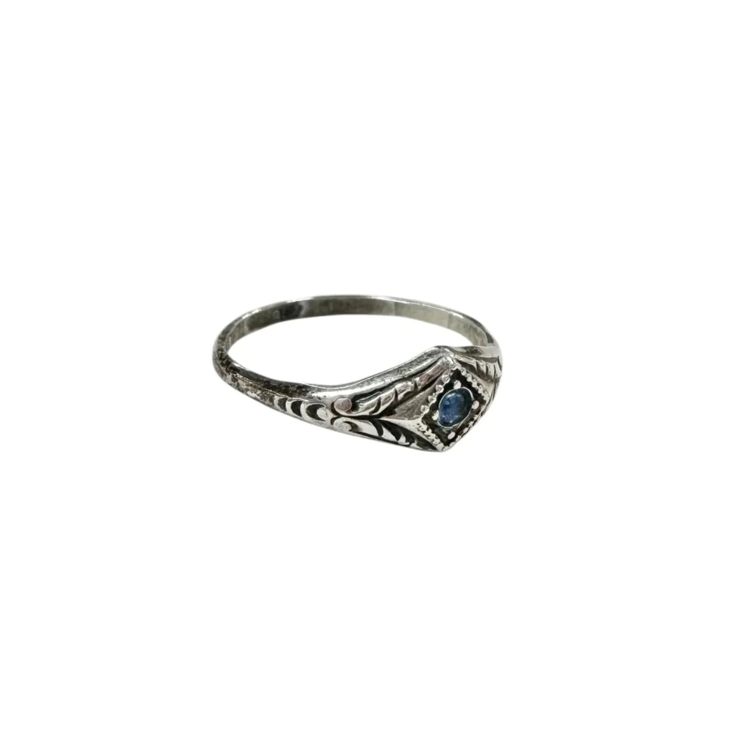 Ring Sterling Silver Size: 4
