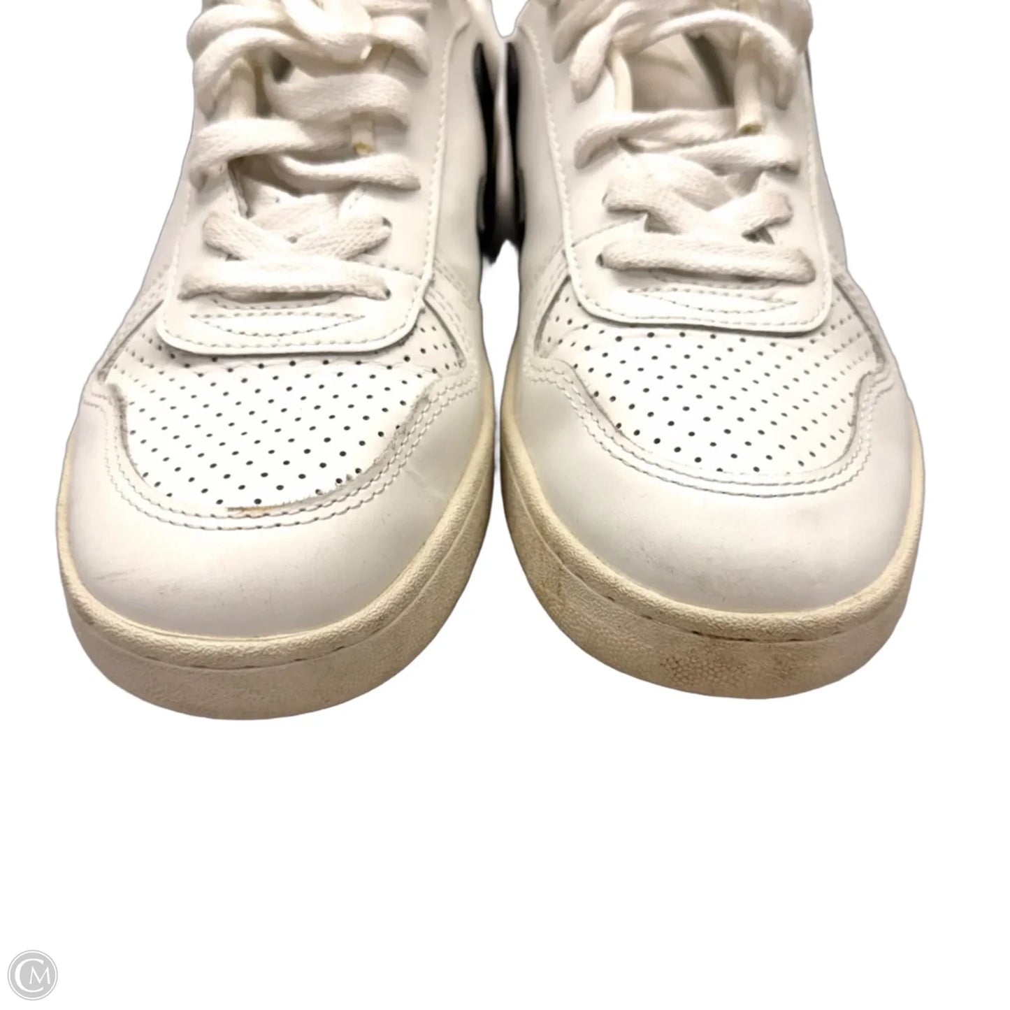 Shoes Sneakers By Veja In Black & White, Size: 7