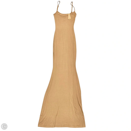 Dress Casual Maxi By Skims In Tan, Size: S