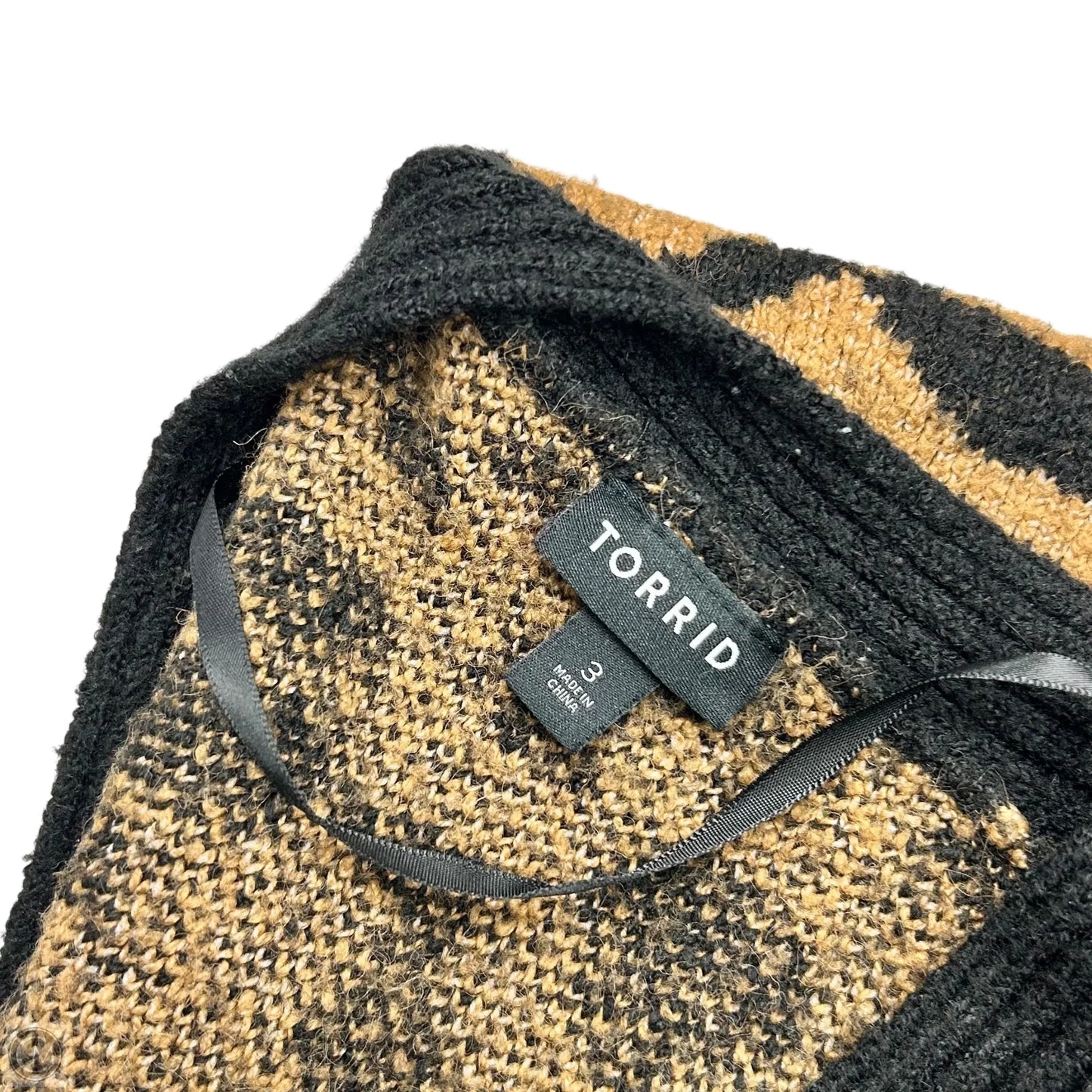 Sweater Cardigan By Torrid In Leopard Print, Size: 3x