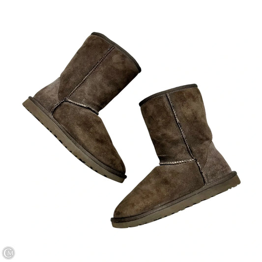 Boots Designer By Ugg In Brown, Size: 6
