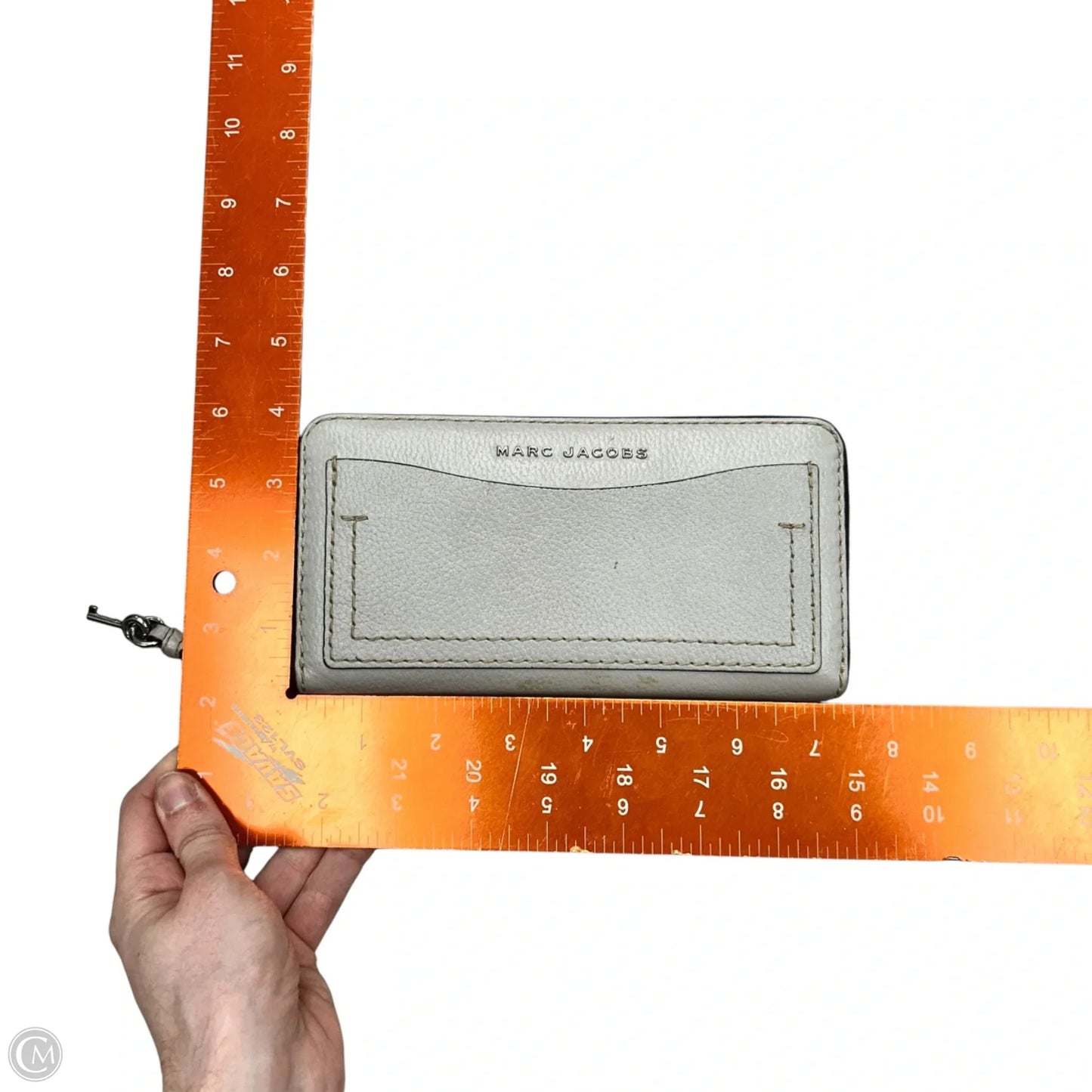 Wallet Designer By Marc Jacobs, Size: Medium