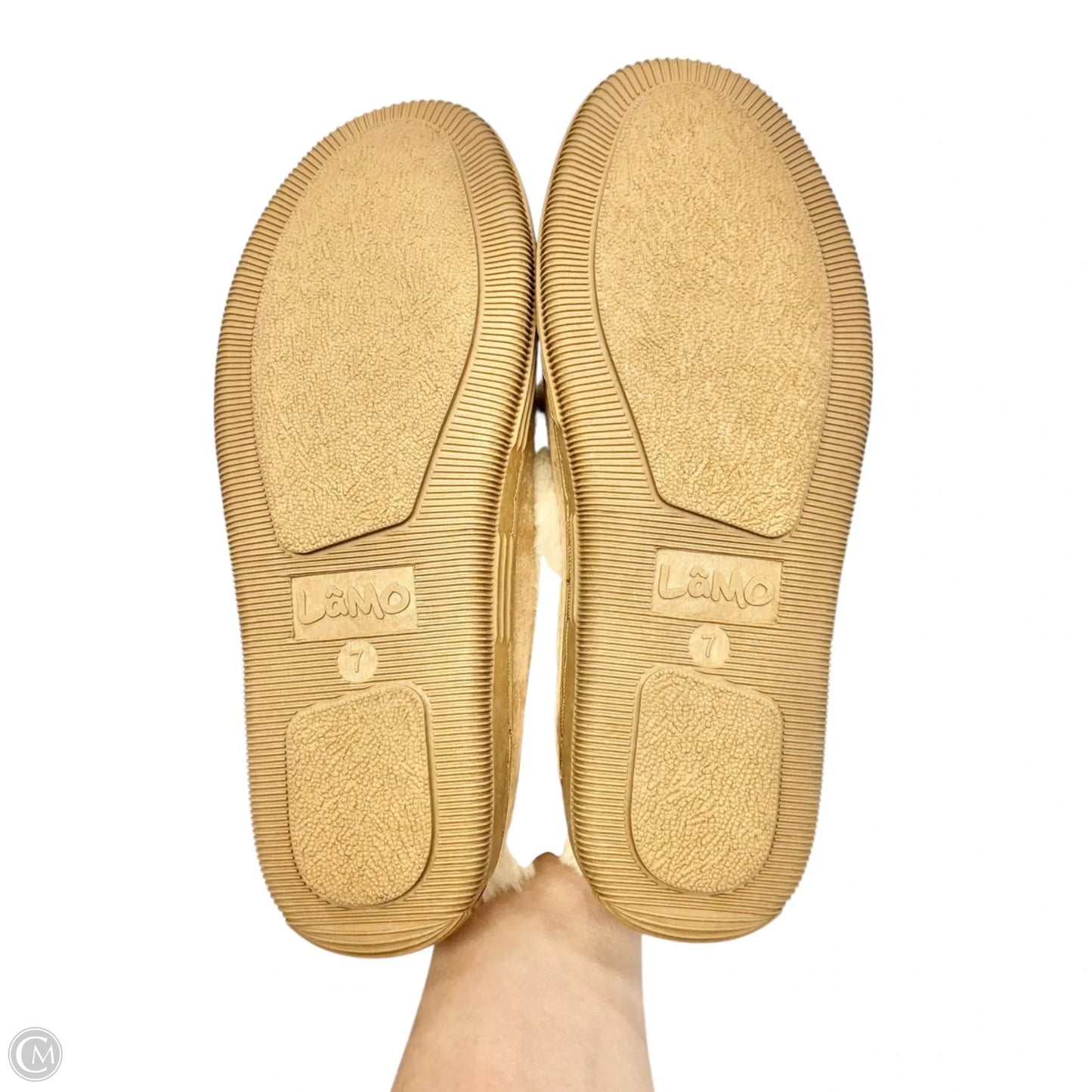 Shoes Flats By Lamo In Tan, Size: 7