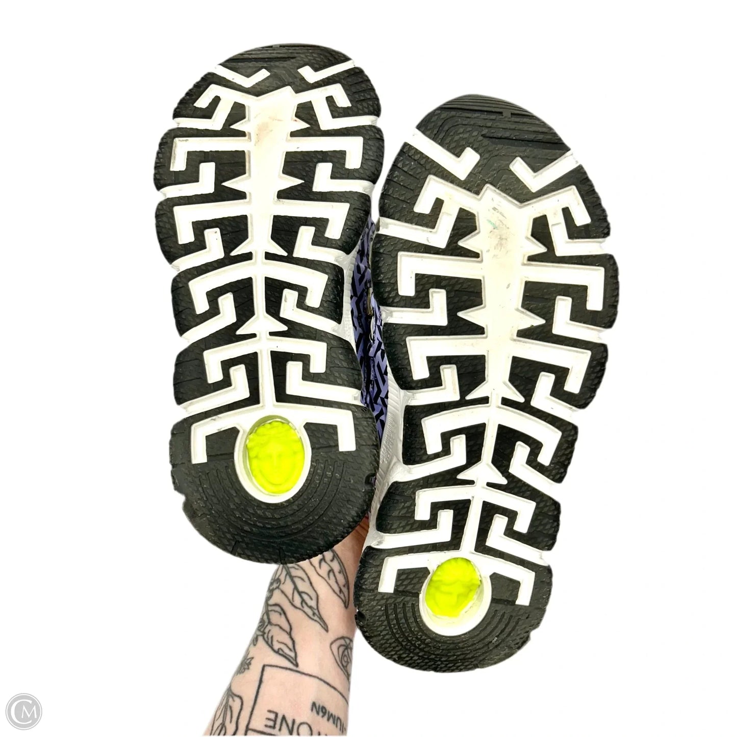 Shoes Luxury Designer By Versace In Pink & White, Size: 8.5