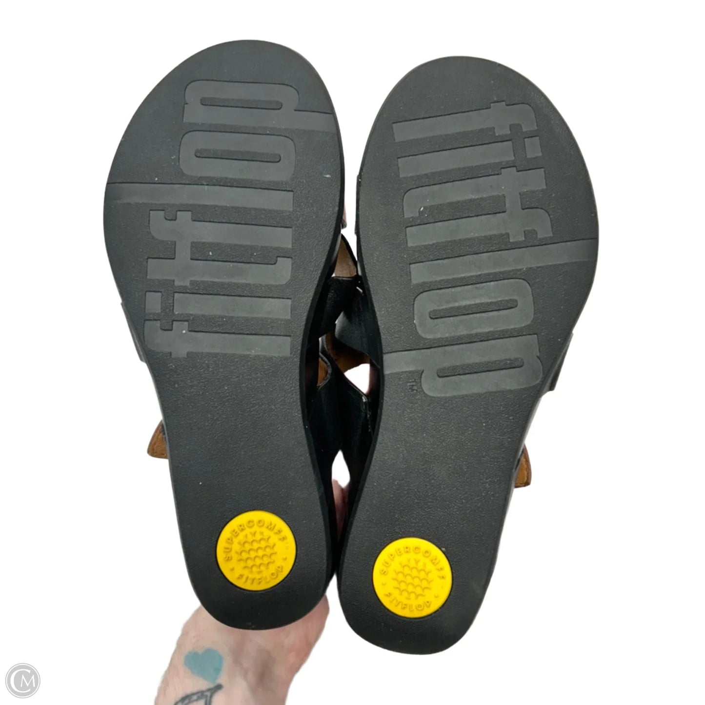 Sandals Flats By Fitflop In Black & Brown, Size: 7