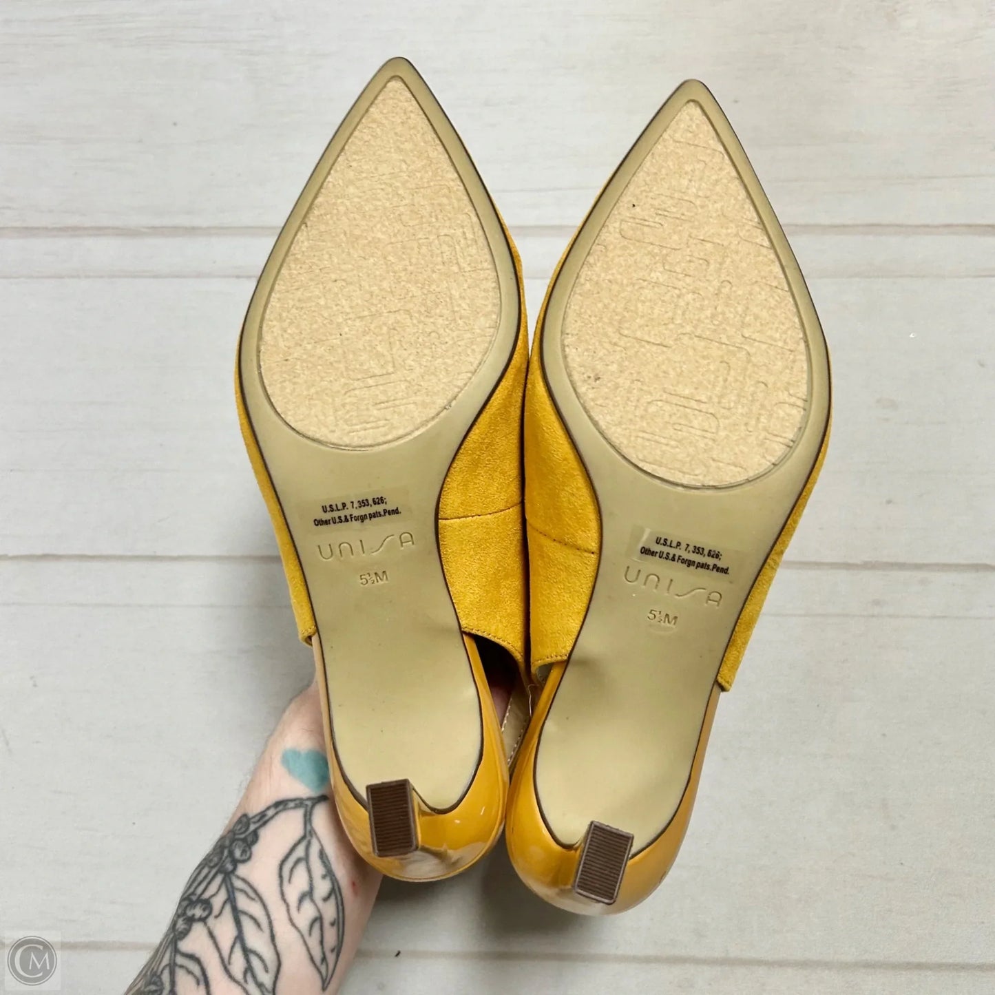 Shoes Heels Kitten By Unisa In Yellow, Size: 5.5