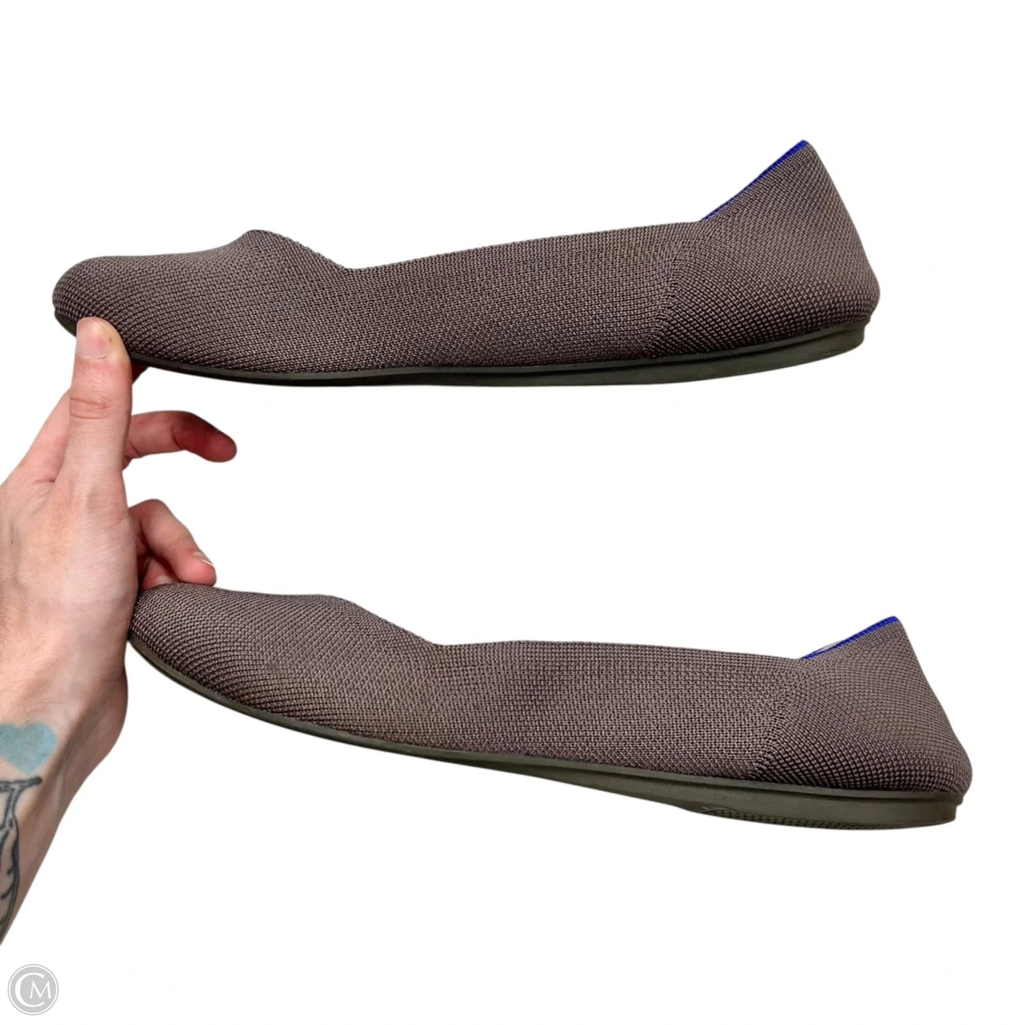 Shoes Flats By Rothys In Taupe, Size: 10