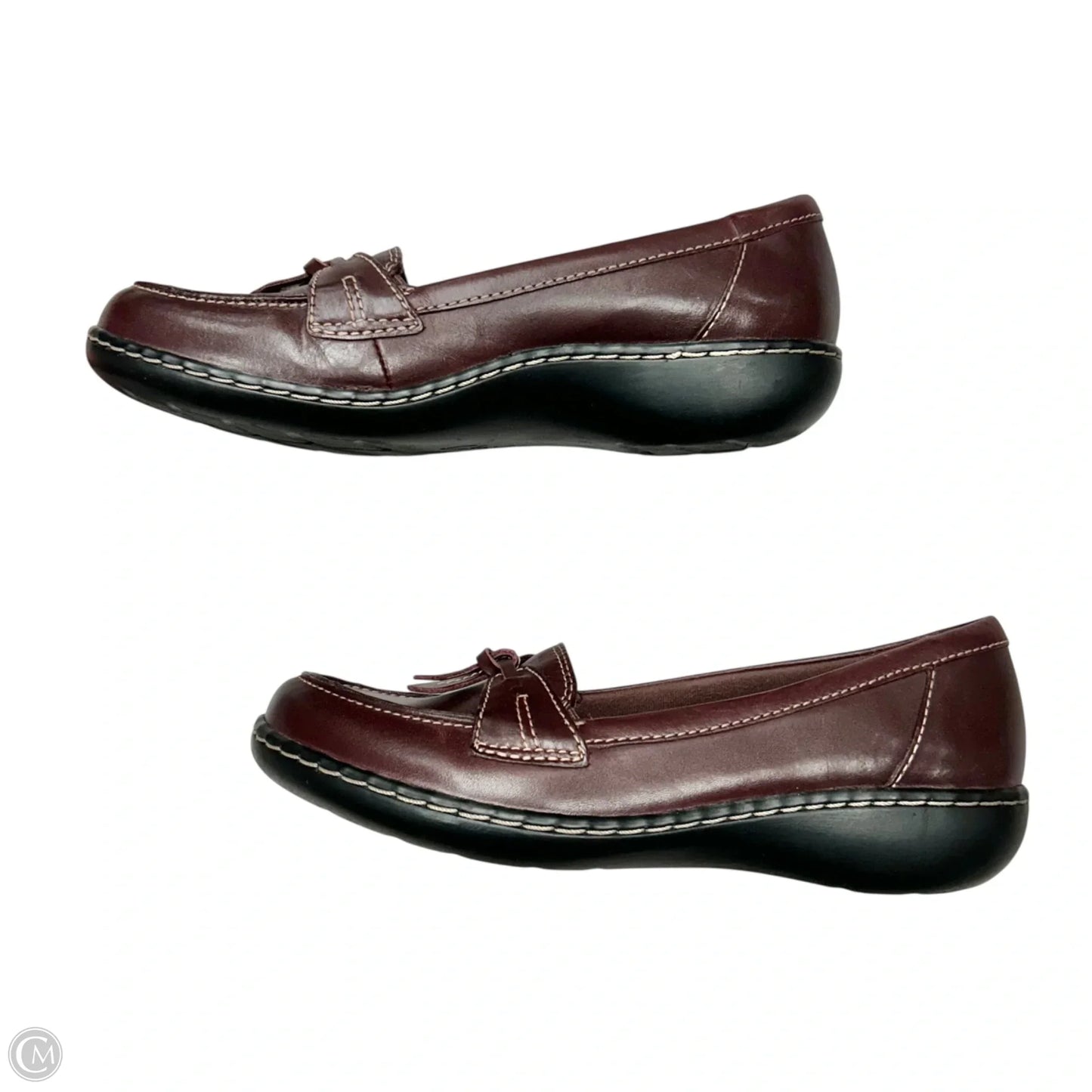 Shoes Flats By Clarks In Maroon, Size: 6