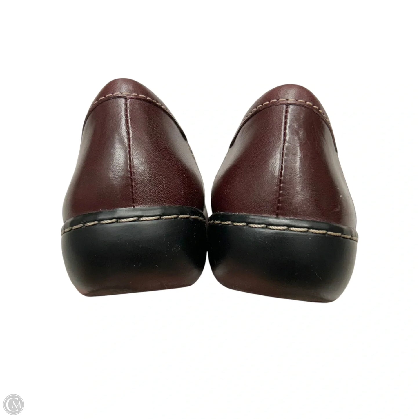 Shoes Flats By Clarks In Maroon, Size: 6