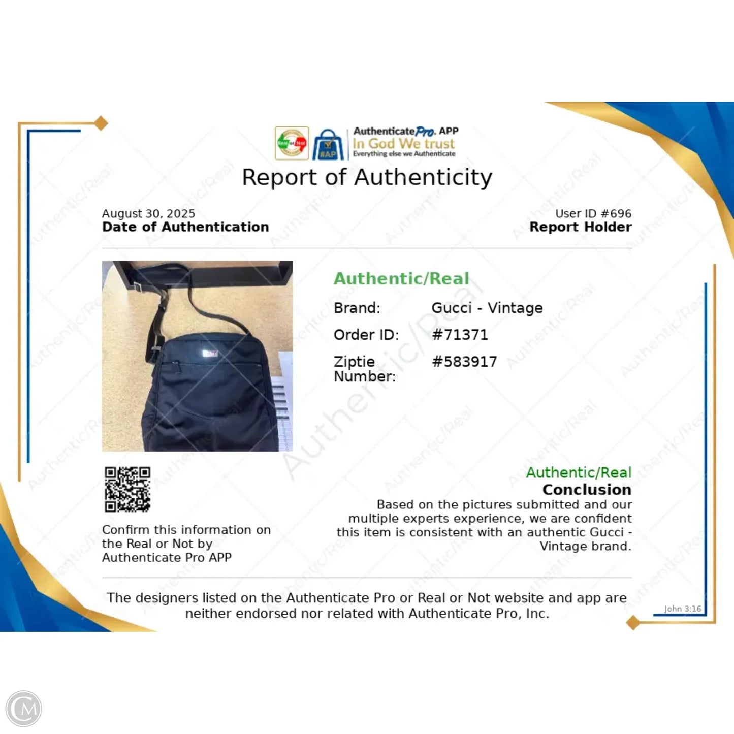 Crossbody Luxury Designer By Gucci, Size: Medium