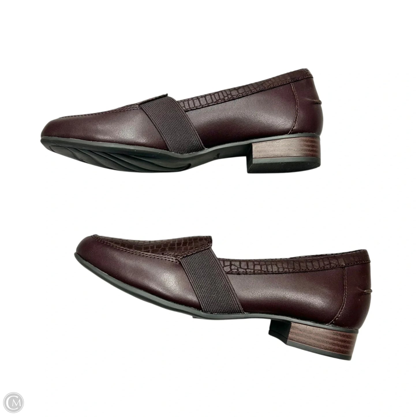 Shoes Flats By Clarks In Brown, Size: 7