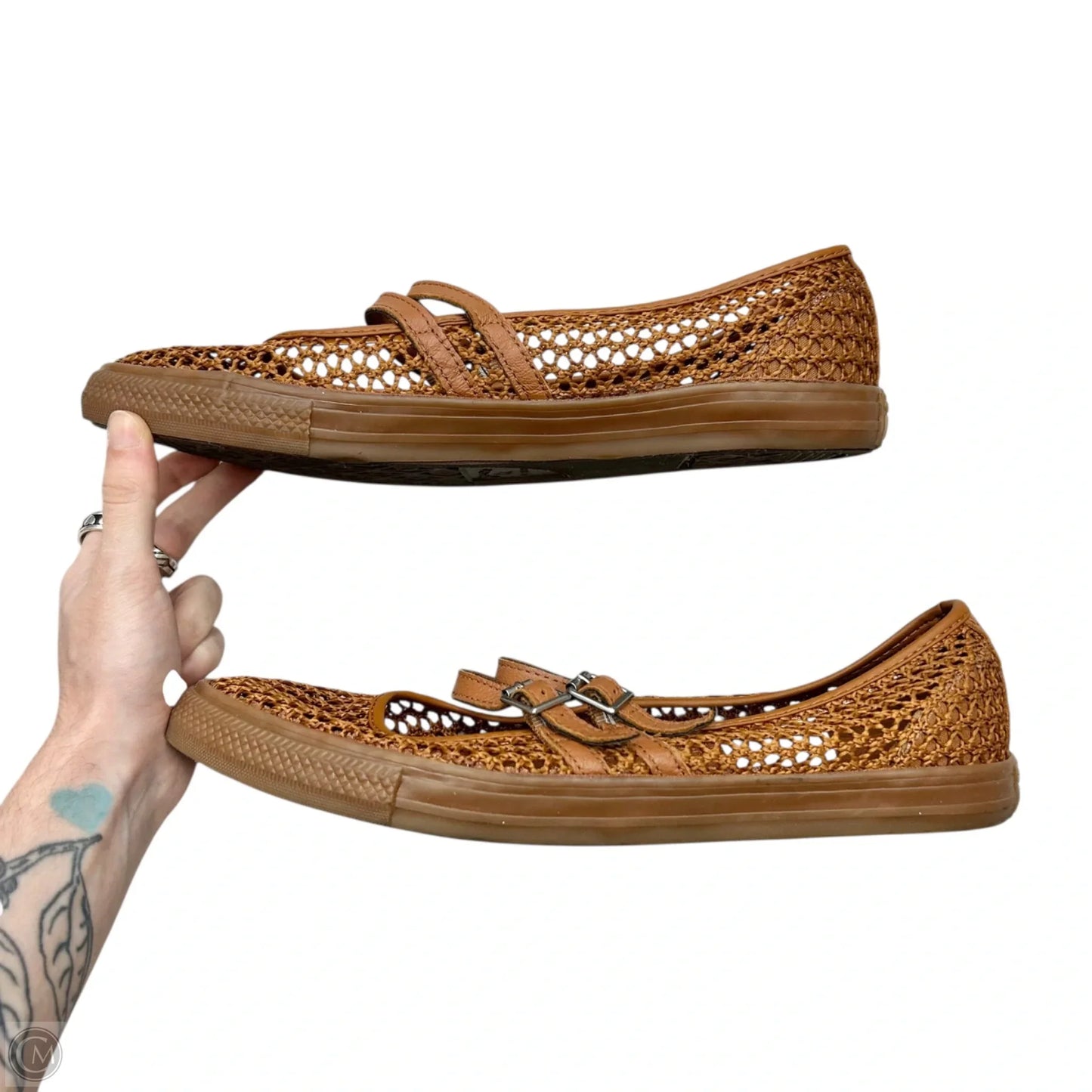 Shoes Flats By Converse In Tan, Size: 11