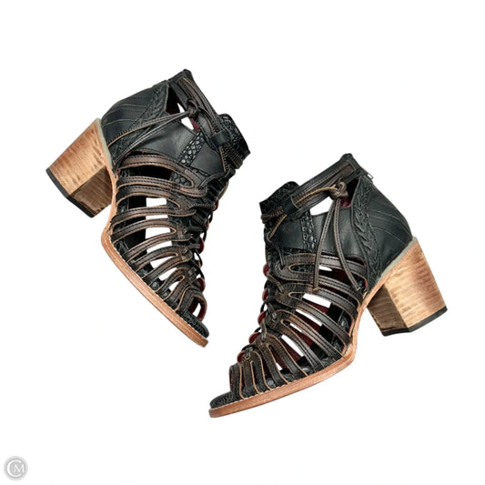 Shoes Heels Block By Freebird In Black, Size: 8