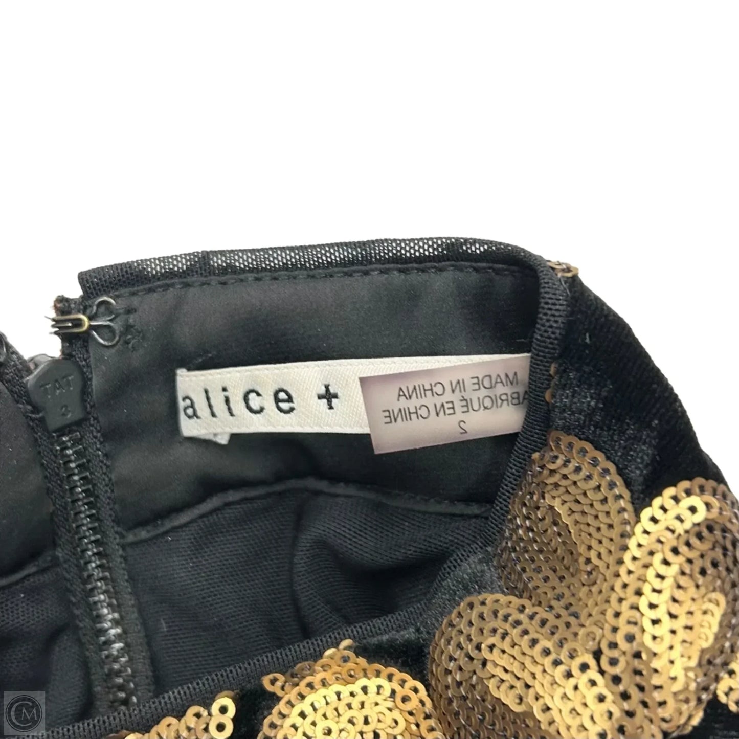 Dress Designer By Alice + Olivia In Black & Gold, Size: Xs